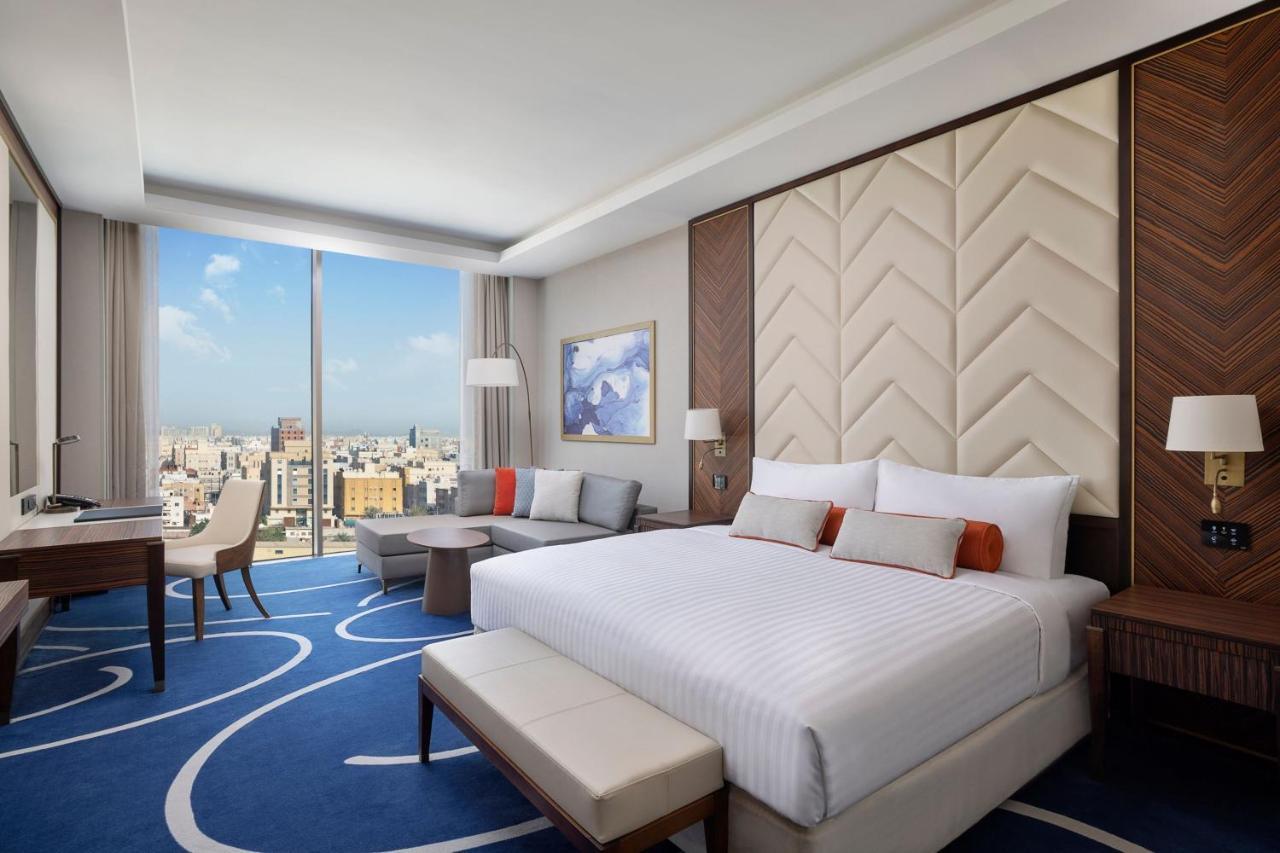 Jeddah Marriott Hotel Madinah Road Ngoại thất bức ảnh Deluxe King
