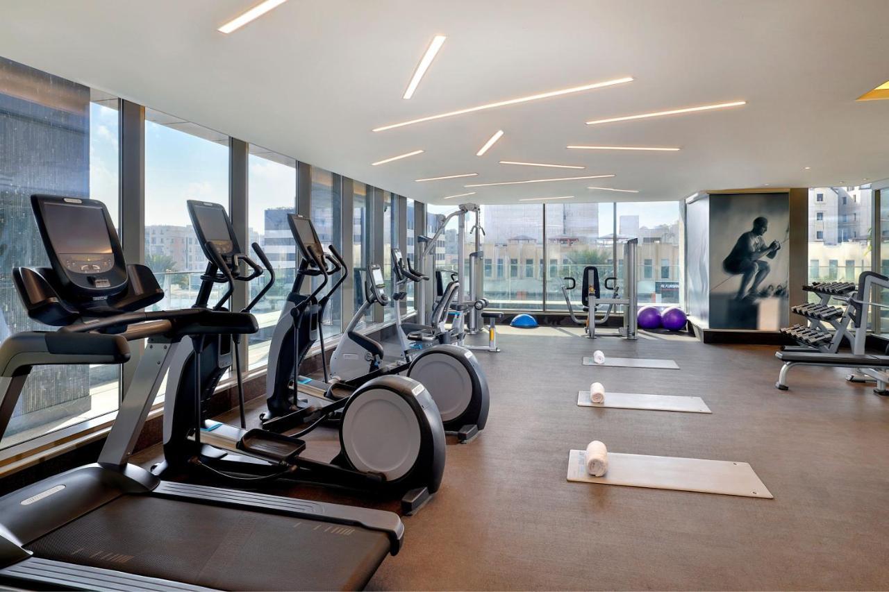 Jeddah Marriott Hotel Madinah Road Ngoại thất bức ảnh The gym at the hotel