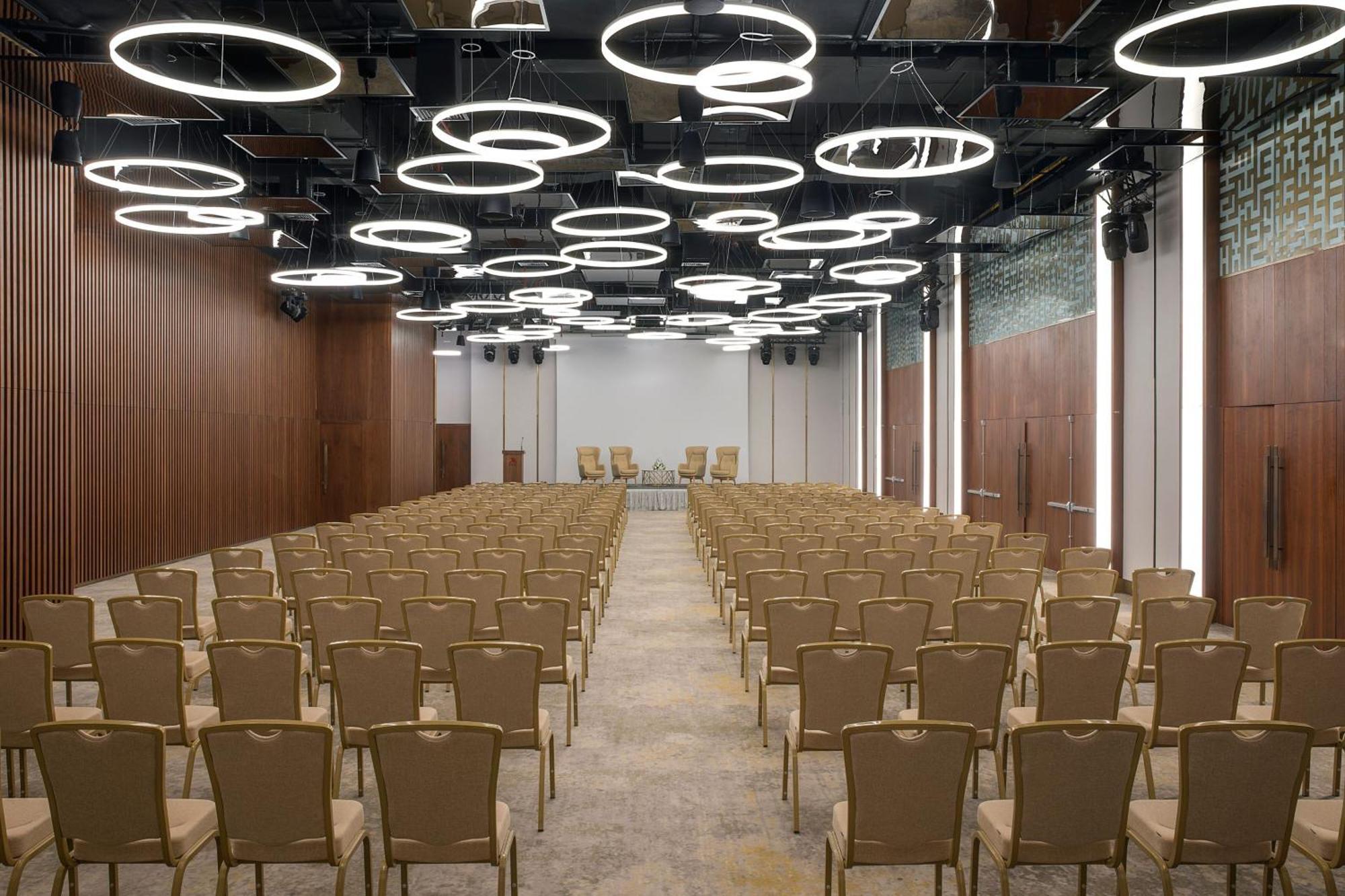 Jeddah Marriott Hotel Madinah Road Ngoại thất bức ảnh The main conference hall