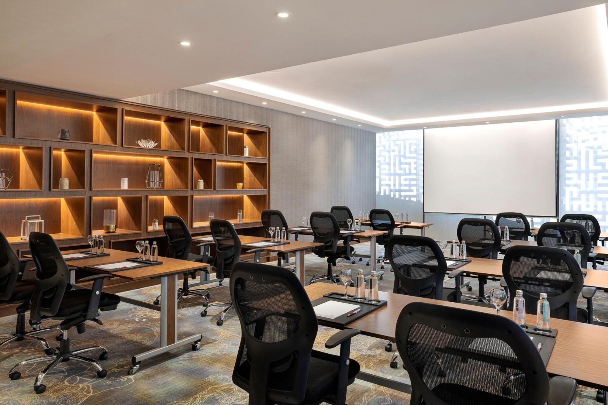 Jeddah Marriott Hotel Madinah Road Ngoại thất bức ảnh Meeting room